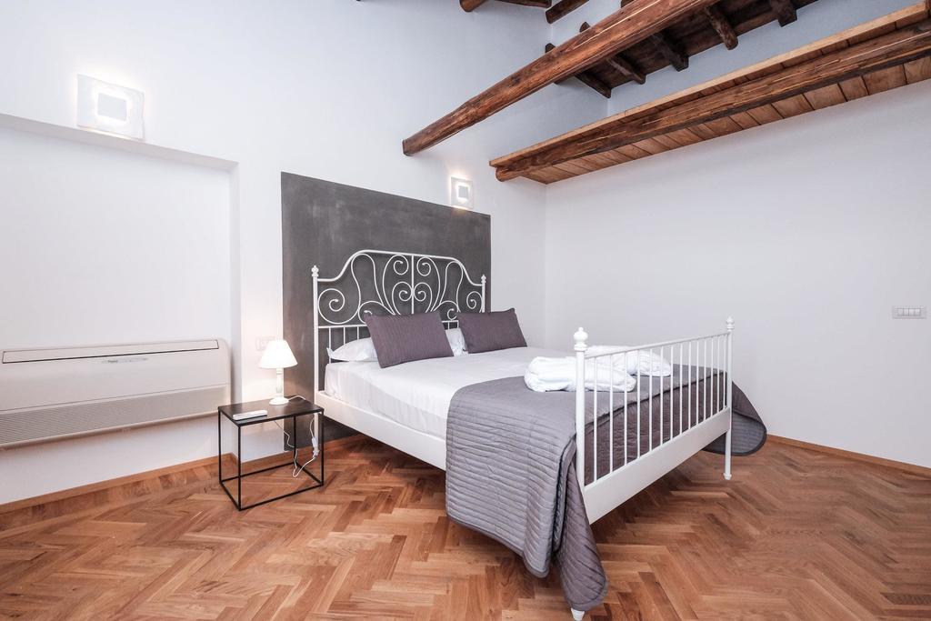 Trastevere Premium Apartment Rome Bagian luar foto