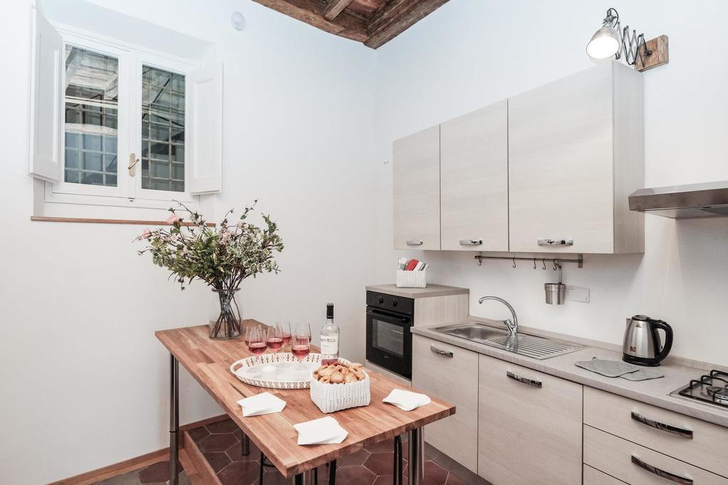 Trastevere Premium Apartment Rome Bagian luar foto