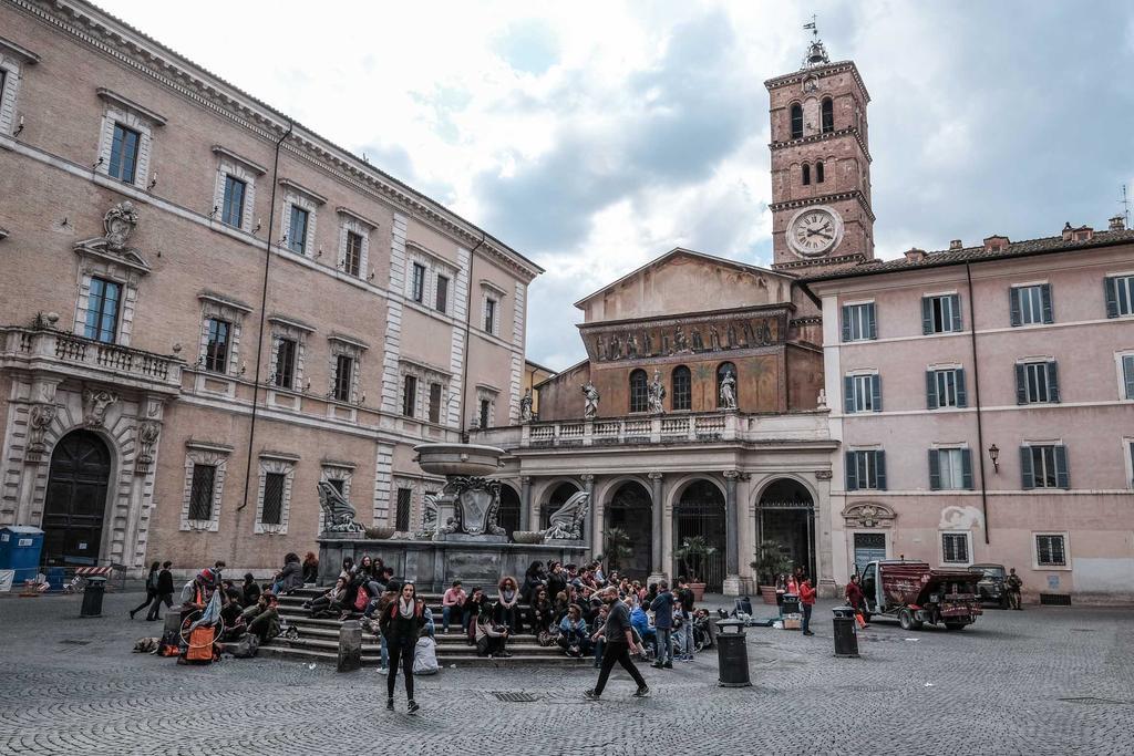 Trastevere Premium Apartment Rome Bagian luar foto